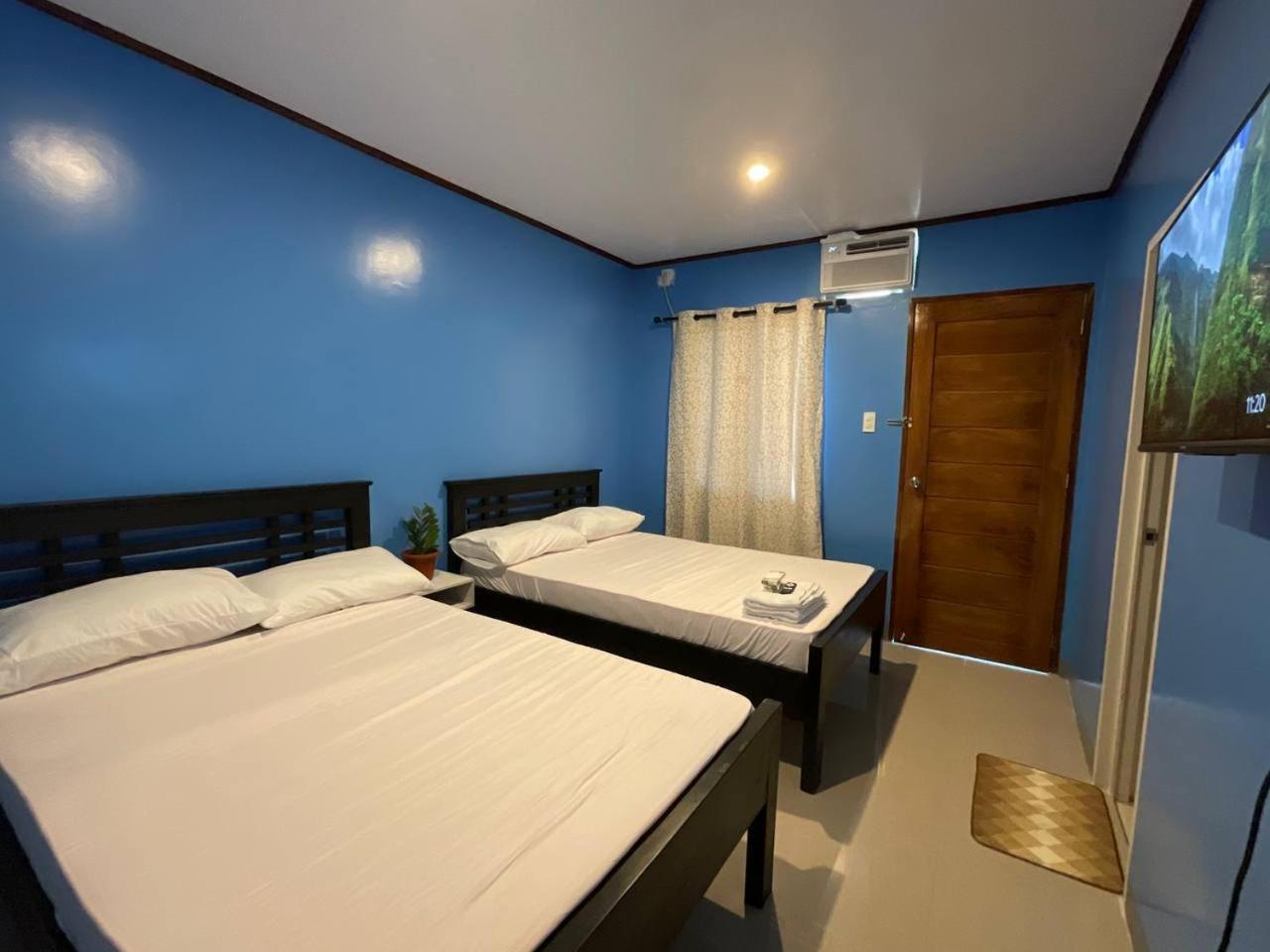Halajo Bnb Transient Laoag Zimmer foto