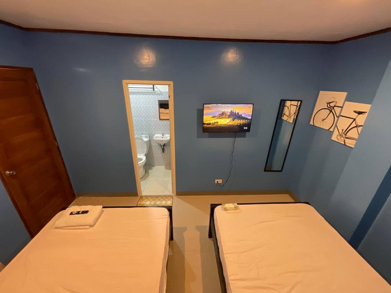 Halajo Bnb Transient Laoag Zimmer foto