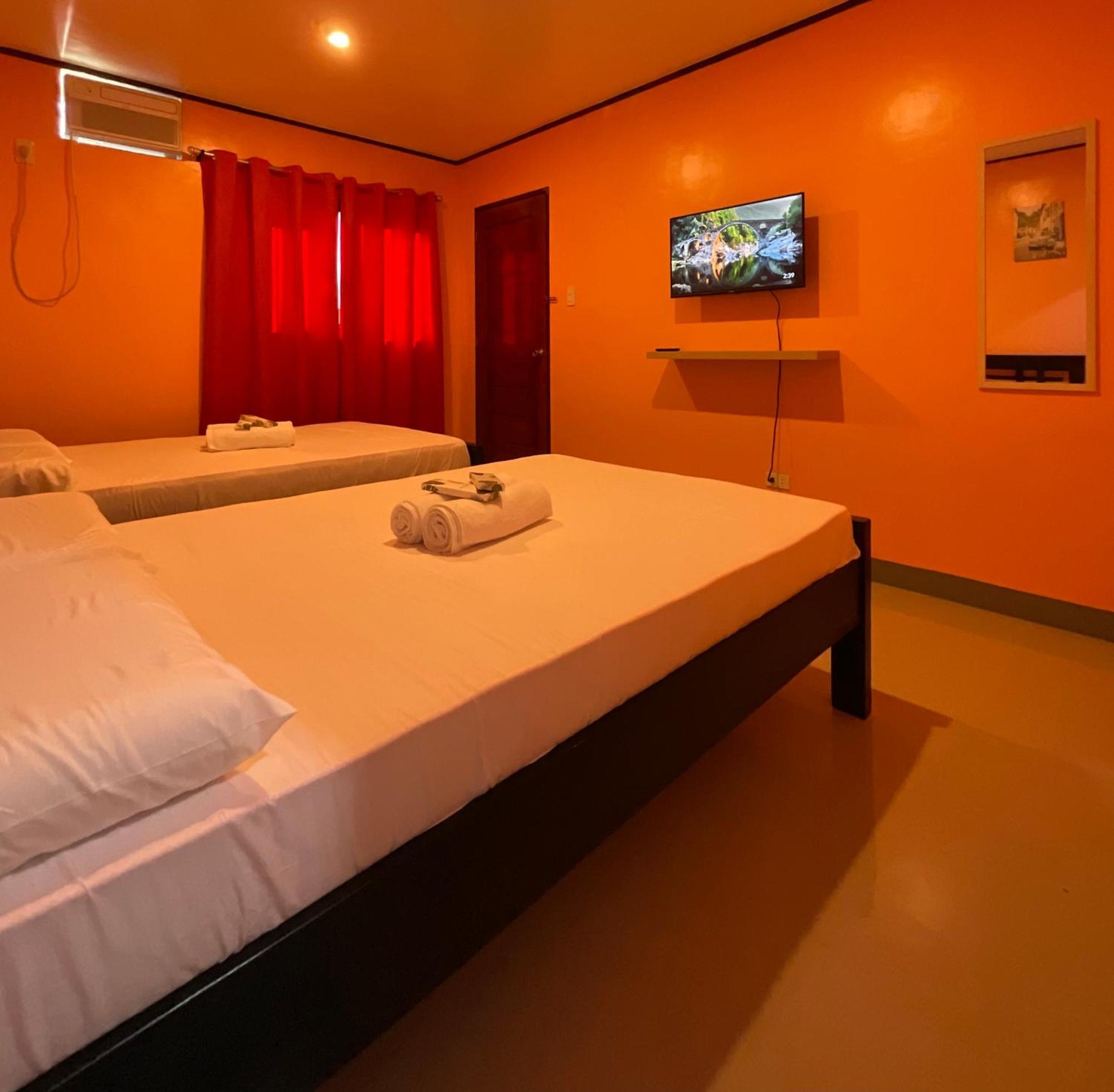 Halajo Bnb Transient Laoag Zimmer foto